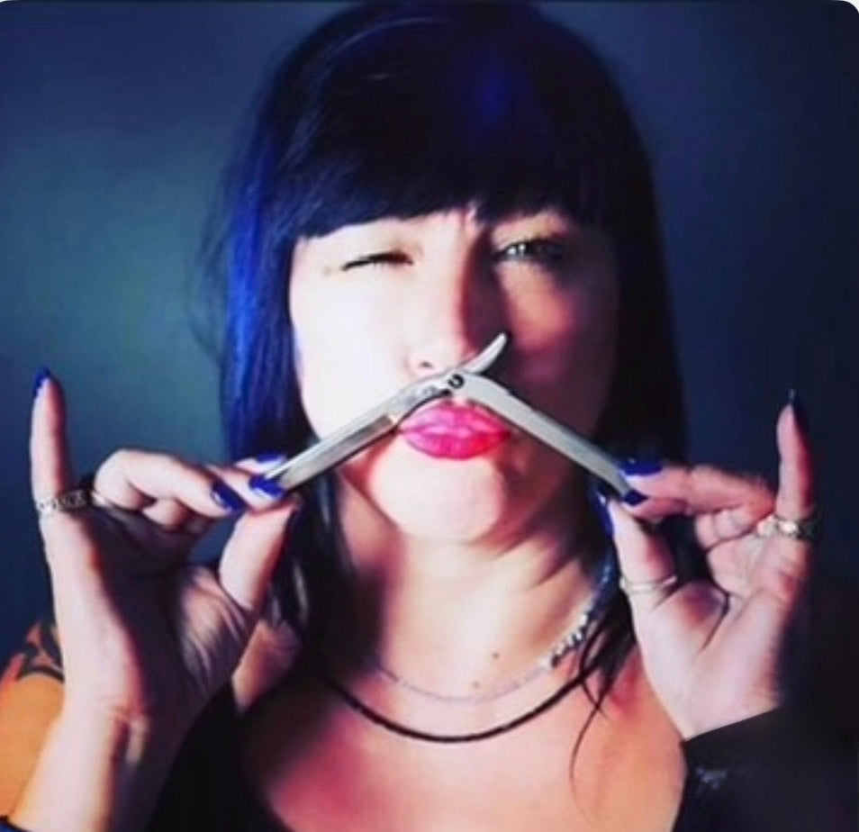 MAKEOVER MONDAY ROCK THE RAZOR & SCISSORS