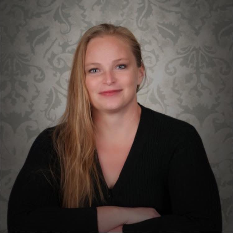 Smart Enough to Be a Stylist – with Camie Parsons